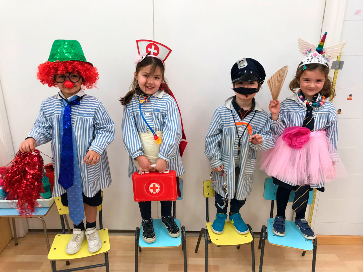 PHOTO-2021-02-12-08-19-02 Per carnaval …… tot s’hi val